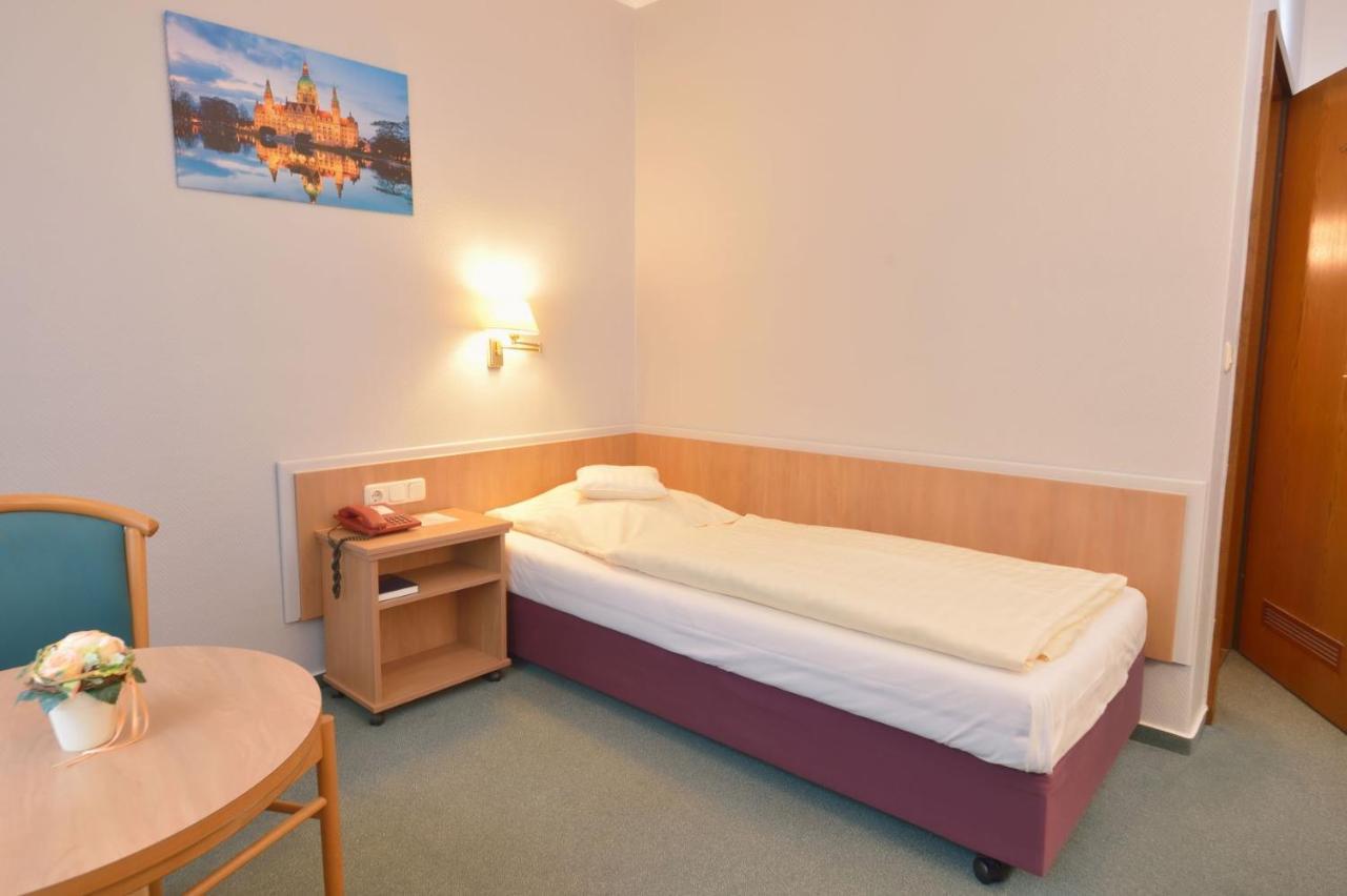 Hotel Bertram Schwarmstedt Bagian luar foto